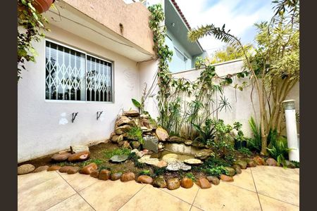 12_photo/94dcfb45cb.3fb4bb6867ac5dd3-ATLAS-89df95b0-d169-47cf-b71e-1c947f487e33.jpg de casa à venda com 0 quarto, 82m² em Xaxim, Curitiba