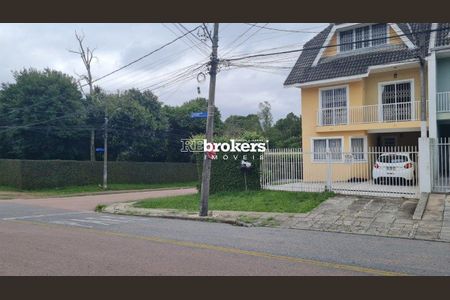 4_photo/94dcfb4715.ab41e4e09fc2bc48-ATLAS-8a68cdfb-98ba-4665-8886-be2dbdb1fcaf.jpg de casa à venda com 0 quarto, 167m² em Xaxim, Curitiba
