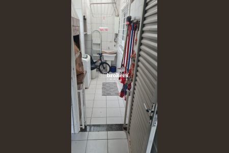 8_photo/94dcfb4715.ab41e4e09fc2bc48-ATLAS-94bcfbe4-1f70-47f8-a98a-378bd87927d5.jpg de casa à venda com 0 quarto, 167m² em Xaxim, Curitiba