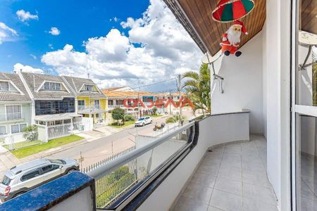 15_photo/94dcfb4717.470e3b4ecc8ee2ef-ATLAS-9a9adbf4-bf89-47b4-aa21-90f3239f40d9.jpg de casa à venda com 3 quartos, 142m² em Xaxim, Curitiba