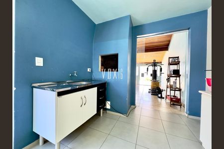 2_photo/94dcfb474d.04a823dc9d4d949a-ATLAS-099a26d8-0890-4e75-8f01-896de922096e.jpg de casa à venda com 0 quarto, 161m² em Xaxim, Curitiba