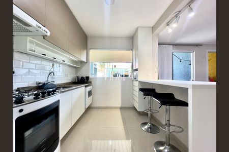 7_photo/94dcfb474d.04a823dc9d4d949a-ATLAS-c07e7889-52bb-4526-b10e-331539e98a27.jpg de casa à venda com 0 quarto, 161m² em Xaxim, Curitiba