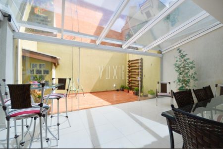 5_photo/94dcfb4765.7c2ae8445402a222-ATLAS-a24e77e4-e466-41cf-8d07-11a3b6635975.jpg de casa à venda com 0 quarto, 203m² em Xaxim, Curitiba