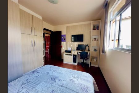 4_photo/94dcfb4771.f2c8c659ffa0a6bc-ATLAS-4afb86a7-2c21-4437-832c-837e8eecf420.jpg de casa à venda com 0 quarto, m² em Xaxim, Curitiba