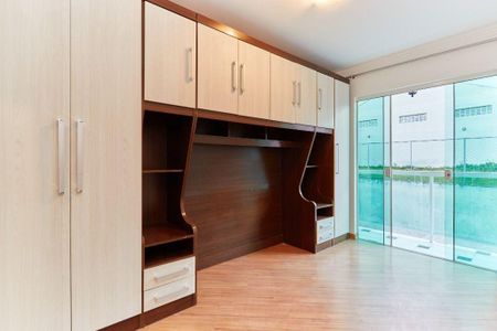 8_photo/94dcfb4789.e78a3bff2ad56a74-ATLAS-2a0560ec-d93d-40a4-878a-ca5df2a1cdc3.jpg de casa à venda com 3 quartos, 150m² em Xaxim, Curitiba