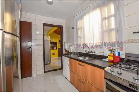 7_photo/94dcfb47cb.826f8d671342e075-ATLAS-e58aceec-7d34-4014-b0c1-a1080d9a1ee7.jpg de apartamento à venda com 3 quartos, 140m² em Xaxim, Curitiba