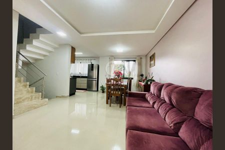 12_photo/94dcfb4807.5afd90b9c05d4dec-ATLAS-7d67277a-2a4e-4cb8-906d-7c7ce92569bb.jpg de casa à venda com 3 quartos, 145m² em Xaxim, Curitiba