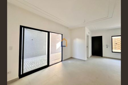 6_photo/94dcfb484d.c05dfa2a1f2fbbea-ATLAS-203fe0a5-6105-4b87-b4b6-4c5debec4fe3.jpg de casa à venda com 3 quartos, 158m² em Xaxim, Curitiba