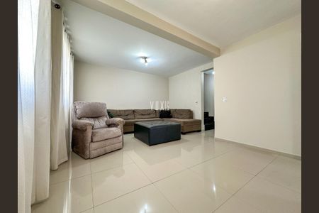 7_photo/94dcfb485f.411a6e7ba2cd6698-ATLAS-6fdff5af-1e6a-4792-9ecd-cc81cfca1d2b.jpg de casa para alugar com 0 quarto, 188m² em Xaxim, Curitiba