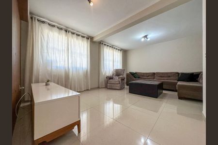 6_photo/94dcfb485f.411a6e7ba2cd6698-ATLAS-96bd5de1-30c6-4275-90b4-2e924df893e3.jpg de casa para alugar com 0 quarto, 188m² em Xaxim, Curitiba