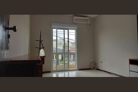 18_photo/94dcfb485f.411a6e7ba2cd6698-ATLAS-fa609297-843c-43cf-af8a-bc345d518bc5.jpg de casa para alugar com 4 quartos, 189m² em Xaxim, Curitiba