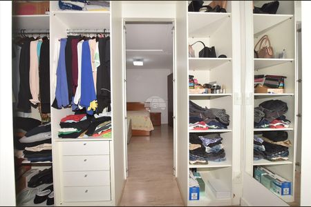 6_photo/94dcfb4869.12917f666bbf568e-ATLAS-1debeedf-7457-4092-8cdb-cce3bacd0ef4.jpg de casa à venda com 5 quartos, 370m² em Xaxim, Curitiba