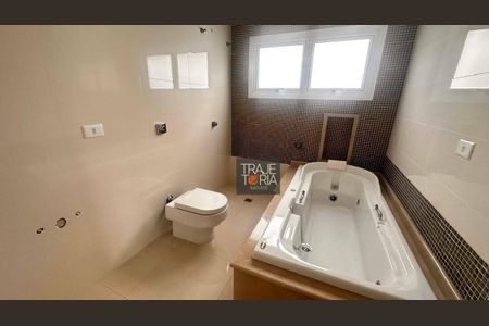 4_photo/94dcfb4921.6f3426350093cd90-ATLAS-d1dcc05b-e5f7-427b-b9b2-754fc637c346.jpg de casa à venda com 4 quartos, 246m² em Xaxim, Curitiba