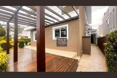 40_photo/94dcfb4921.6f3426350093cd90-ATLAS-d71a4ae0-9a5c-42ac-919c-e0a2cbb5fc9d.jpg de casa à venda com 4 quartos, 246m² em Xaxim, Curitiba