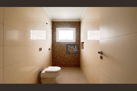 30_photo/94dcfb4921.6f3426350093cd90-ATLAS-e52fe6b8-32d4-4fa3-8936-4fe0d2d36e20.jpg de casa à venda com 4 quartos, 246m² em Xaxim, Curitiba