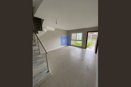 11_photo/94dcfb4943.c91e287b7d37385c-ATLAS-1ccf310f-9572-41da-b2fc-4a09dd6420b8.jpg de casa à venda com 3 quartos, 121m² em Xaxim, Curitiba