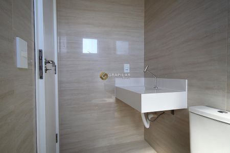 18_photo/94dcfb49b3.ca0466422f5156eb-ATLAS-f4e692ed-42d4-4c71-a42e-7d047bd1b5e8.jpg de apartamento à venda com 3 quartos, 76m² em Xaxim, Curitiba