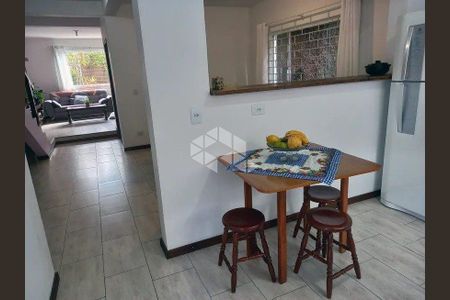 3_photo/94dcfb4a69.ce583aee00430bfc-ATLAS-0d43b6a3-8bf3-4703-ac9e-09b800325d2b.jpg de casa à venda com 3 quartos, 152m² em Xaxim, Curitiba