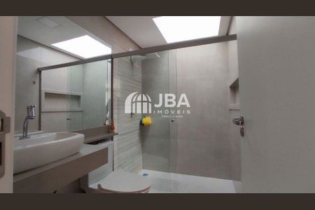 7_photo/94dcfb4a69.ce583aee00430bfc-ATLAS-57b926af-8cac-404d-912b-ae65130f53bc.jpg de casa à venda com 3 quartos, 80m² em Xaxim, Curitiba