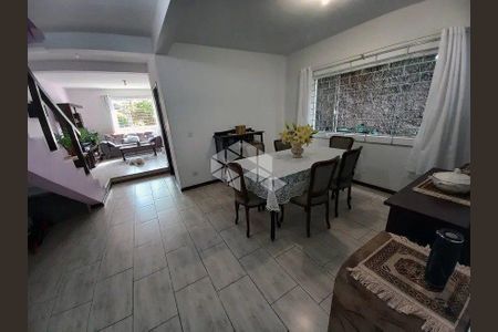 7_photo/94dcfb4a69.ce583aee00430bfc-ATLAS-e7b474ae-e8be-4ffa-b273-e63fd27124c1.jpg de casa à venda com 3 quartos, 152m² em Xaxim, Curitiba