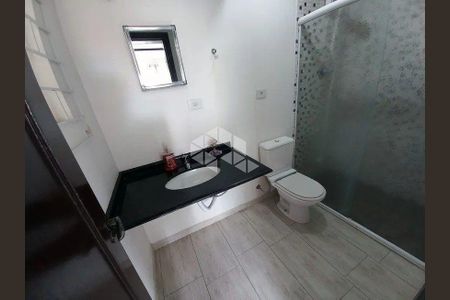 37_photo/94dcfb4a69.ce583aee00430bfc-ATLAS-ffe3f8bc-4527-4ae3-8f60-5cb475ce21f6.jpg de casa à venda com 3 quartos, 152m² em Xaxim, Curitiba