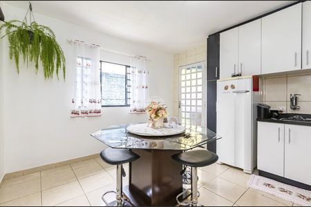 11_photo/94dcfb4a73.72acd97e6c26eb3e-ATLAS-58cbdd81-1143-4c1a-8de5-af14657e7628.jpg de casa à venda com 3 quartos, 134m² em Hauer, Curitiba