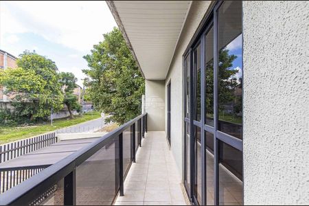 18_photo/94dcfb4a73.f0aba059be111362-ATLAS-ffe1bcac-c51b-4c44-9d60-5b2ee678aecd.jpg de casa à venda com 3 quartos, 110m² em Hauer, Curitiba