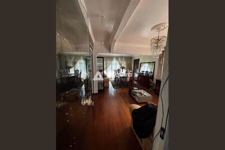 11_photo/94dcfb4e55.ceff8192393c33de-ATLAS-5e9e7e50-c0a3-428e-9a55-8294f173e2e7.jpg de casa à venda com 3 quartos, 190m² em Xaxim, Curitiba