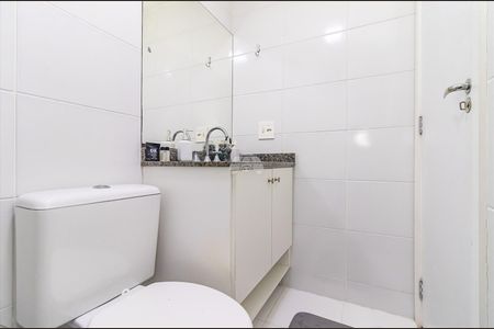 30_photo/94dcfb4ef9.0cd2d4dbddeb5a45-ATLAS-913cfb2b-5fe9-435b-b444-491d9b1a4b8c.jpg de apartamento à venda com 2 quartos, 56m² em Xaxim, Curitiba