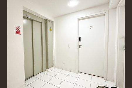 20_photo/94dcfb4ef9.2a17df7df6ae08cb-ATLAS-6eae83c5-eb85-4738-80a3-d6e1cb41eb49.jpg de apartamento à venda com 2 quartos, 100m² em Xaxim, Curitiba