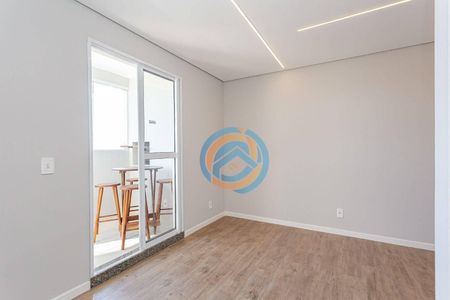 3_photo/94dcfb4ef9.821b3d82d6b67aa8-ATLAS-5b9a8b96-962b-434a-ad96-4ab1eda4f85e.jpg de apartamento à venda com 3 quartos, 67m² em Xaxim, Curitiba