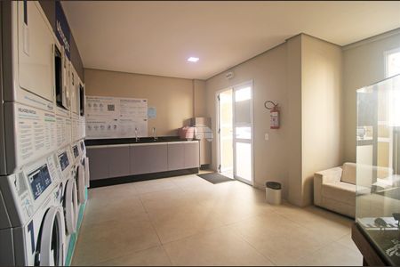 5_photo/94dcfb4ef9.a3a36dfd697968ee-ATLAS-2bbce74d-ef8c-48ea-99d2-c8f9cef26e78.jpg de apartamento para alugar com 2 quartos, 55m² em Xaxim, Curitiba