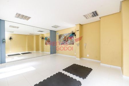 7_photo/94dcfb4ef9.e5938c2f3dbdc85e-ATLAS-087f78a9-202b-4539-a393-a258be59154f.jpg de apartamento à venda com 2 quartos, 55m² em Xaxim, Curitiba