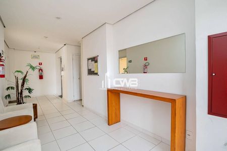 8_photo/94dcfb4ef9.e8d66cb47b102a6b-ATLAS-c0d6bf25-83c6-4cc0-b2ef-de7a3b29fe89.jpg de apartamento à venda com 2 quartos, 55m² em Xaxim, Curitiba