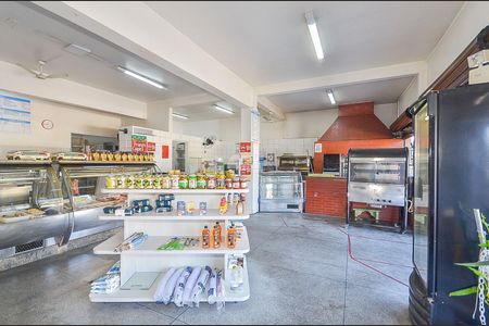 4_photo/94dcfb4f27.6c41d5510dcf68ec-ATLAS-d4882f78-3fb7-4966-aa64-163fd2e13b3f.jpg de casa à venda com 3 quartos, 560m² em Xaxim, Curitiba