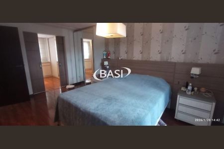 18_photo/94dcfb4f61.4de8187d044fad53-ATLAS-bf4ebb8c-8940-40bf-9eec-44a35bd2809b.jpg de casa à venda com 4 quartos, 180m² em Xaxim, Curitiba