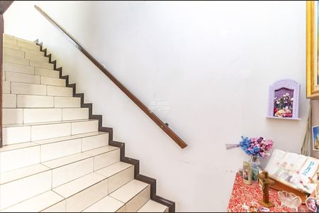 4_photo/94dcfb4f99.e1d2c46bde3eb79c-ATLAS-21f8cbcc-5e01-462e-abb0-a1f6648ff338.jpg de casa à venda com 4 quartos, 360m² em Xaxim, Curitiba