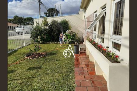 6_photo/94dcfb4fe9.72b299ddc7bc3168-ATLAS-6301c91a-8ac2-47c4-bce5-aefd0cd90cc0.jpg de casa à venda com 3 quartos, 360m² em Xaxim, Curitiba