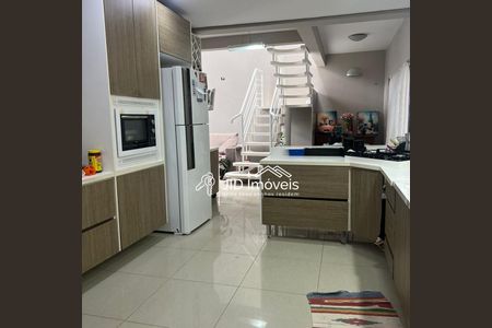 3_photo/94dcfb5005.ea0ff2ffec9a0f1c-ATLAS-cde88f5d-786a-42c1-927d-3a6899c5f82d.jpg de casa à venda com 4 quartos, 144m² em Xaxim, Curitiba