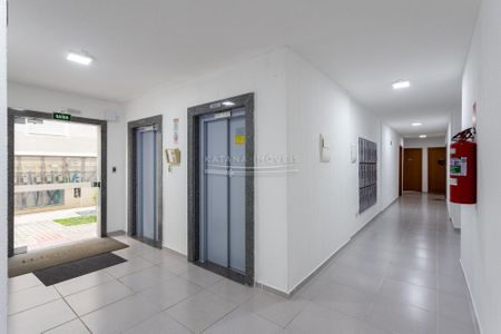 6_photo/94dcfb5271.5a0a558007615e1d-ATLAS-1aa193be-3f99-4a25-a129-33d68fd9d15e.jpg de apartamento para alugar com 2 quartos, 44m² em Novo Mundo, Curitiba