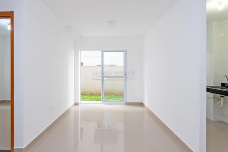 5_photo/94dcfb5271.5a0a558007615e1d-ATLAS-4bc777e1-db4a-4173-bcae-2fa25b897c7e.jpg de apartamento para alugar com 2 quartos, 44m² em Novo Mundo, Curitiba