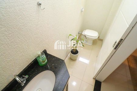 6_photo/94dcfb52d5.06254e2798eb0a90-ATLAS-5e470b74-3c70-4792-9b0f-143997e5d26a.jpg de casa à venda com 0 quarto, 181m² em Novo Mundo, Curitiba