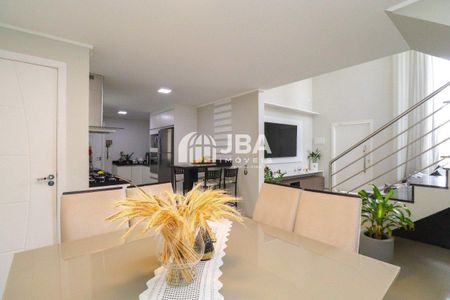 11_photo/94dcfb52d5.06254e2798eb0a90-ATLAS-b374f3eb-2da1-4beb-833a-8f7c1de8f66b.jpg de casa à venda com 0 quarto, 181m² em Novo Mundo, Curitiba