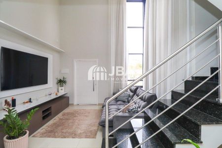 1_photo/94dcfb52d5.06254e2798eb0a90-ATLAS-e463ec2a-c227-4e97-a4b2-430f81ab49fa.jpg de casa à venda com 0 quarto, 181m² em Novo Mundo, Curitiba