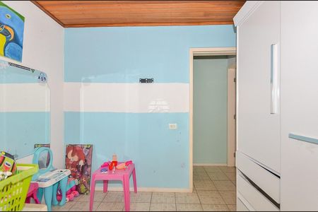 10_photo/94dcfb52f1.aa0f063c1fd7eb53-ATLAS-36114749-d5bf-4920-afa5-e74948c6fa11.jpg de casa à venda com 4 quartos, 300m² em Novo Mundo, Curitiba