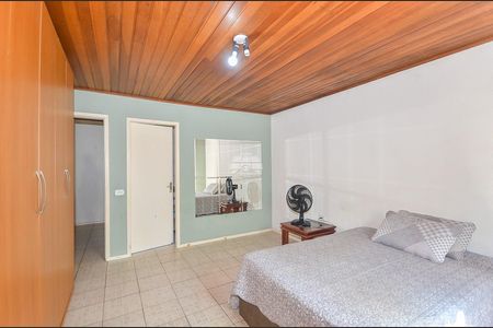 11_photo/94dcfb52f1.aa0f063c1fd7eb53-ATLAS-76f00f1a-d6ac-4187-b9b0-c1a10f766efa.jpg de casa à venda com 4 quartos, 300m² em Novo Mundo, Curitiba