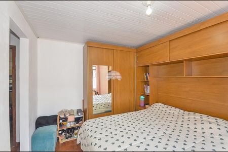 7_photo/94dcfb52f1.aa0f063c1fd7eb53-ATLAS-8de5a379-e676-48d8-834a-7d4a437318a7.jpg de casa à venda com 4 quartos, 300m² em Novo Mundo, Curitiba