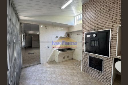 6_photo/94dcfb533b.5cb77a9890dfd367-ATLAS-00b4c5c4-9c02-4a20-a432-94d5123a5d18.jpg de casa para alugar com 4 quartos, 221m² em Fanny, Curitiba