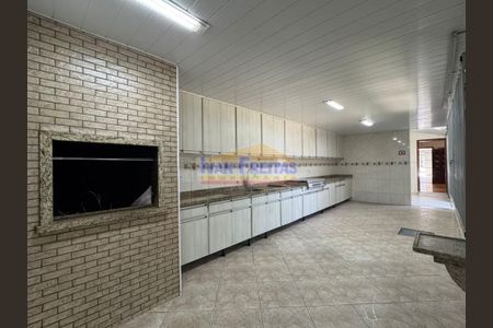 5_photo/94dcfb533b.5cb77a9890dfd367-ATLAS-1ca6fc29-0ee8-47dc-b4ed-03cee71d6606.jpg de casa à venda com 4 quartos, 480m² em Fanny, Curitiba