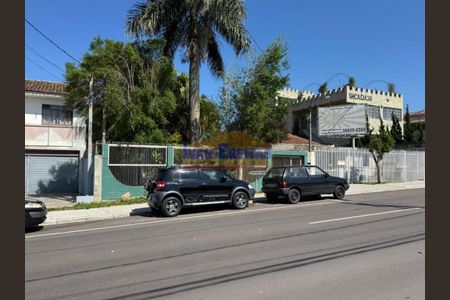 2_photo/94dcfb533b.5cb77a9890dfd367-ATLAS-6de0bf12-c634-445b-b752-1a15c64bd8f4.jpg de casa à venda com 4 quartos, 221m² em Fanny, Curitiba